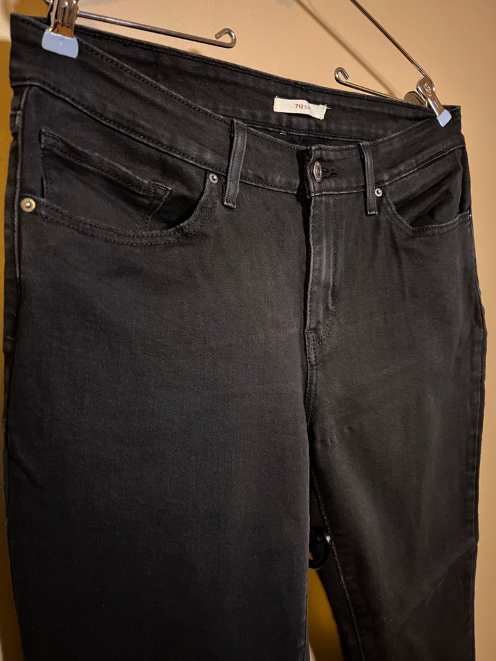 🥳 Host Pick 🥳 Levi's 712 Slim Jeans Womens size W33 L32 - Picture 2 of 16